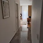 Petar アパート