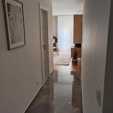 Petar Apartman